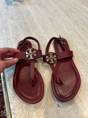 Tory Burch Women's Burgundy Leather Logo Thong Sandals